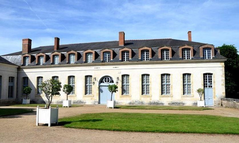 *** Domaine Des Noyers - Proche Centre Ville Châteauneuf-sur-Loire Dış mekan fotoğraf